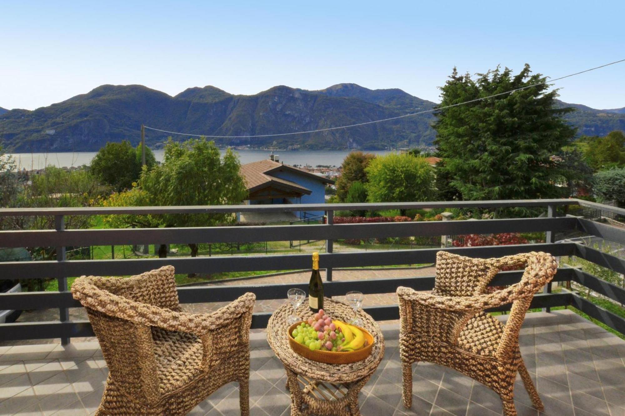 Casa Virginia Villa Mandello del Lario Bagian luar foto